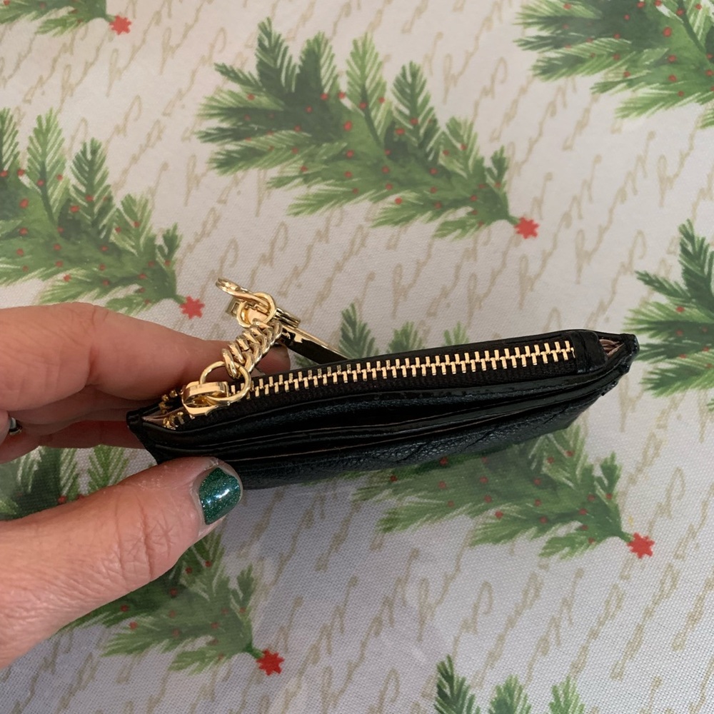 The Victoria Card Case Keychain - Picture 4 of 7